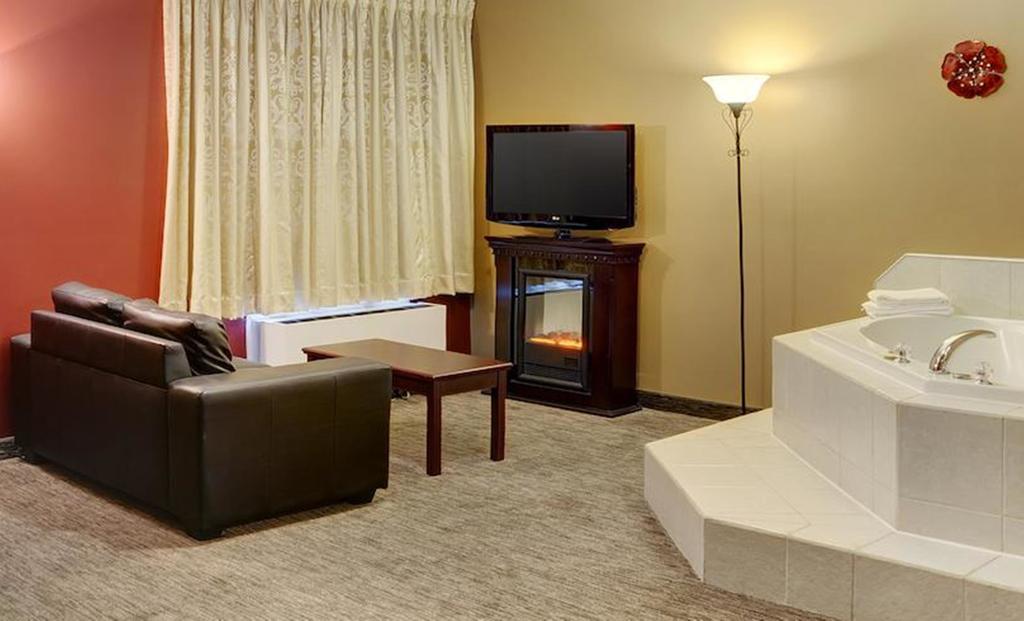 Travelodge By Wyndham Hotel